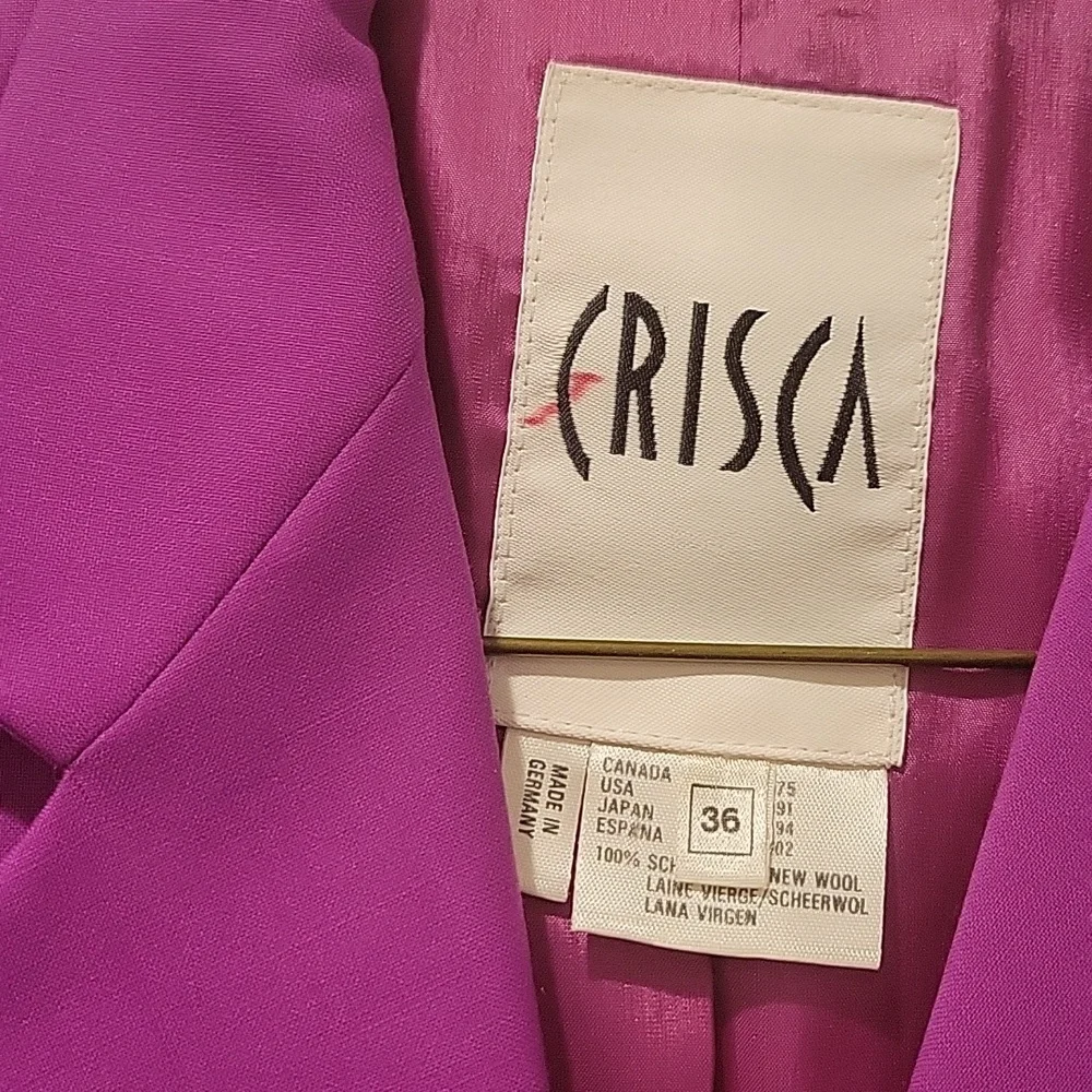 Vintage ESCADA by CRISCA fitted blazer, purple/fuscia color - Picture 2 of 8